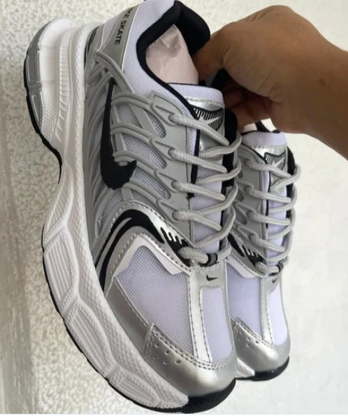 TENIS NIKE SKATE DAMA + CAJA