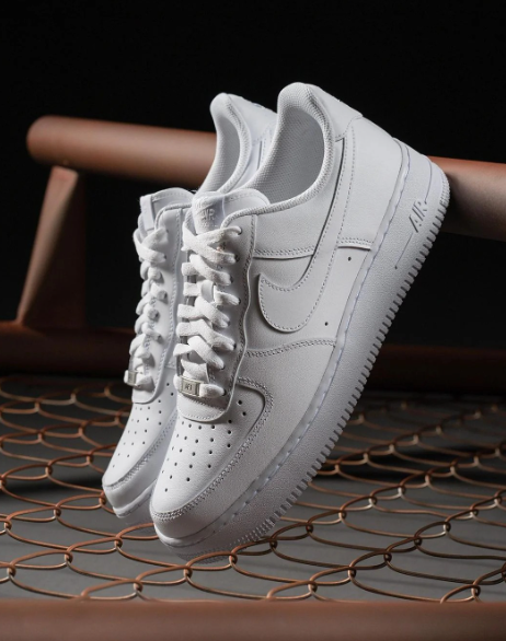 TENIS NIKE FORCE ONE +CAJA